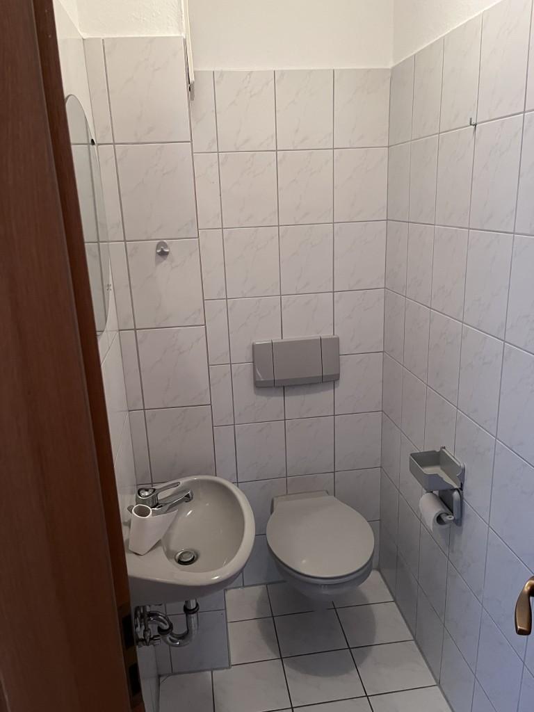 Gut aufgeteilte 3-Zimmerwohnung- Balkon - Wanne/Dusche - TG-Stellplatz - Aufzug - Bj. 1990 - Foto 5