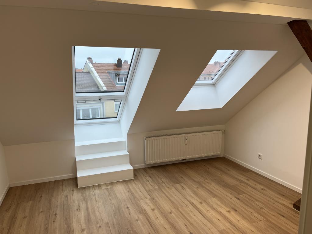 Helle 2-Zimmerwohnung - Frei - DG - Duschbad - Einbauküche - Renoviert - Kein Aufzug - Photo 5