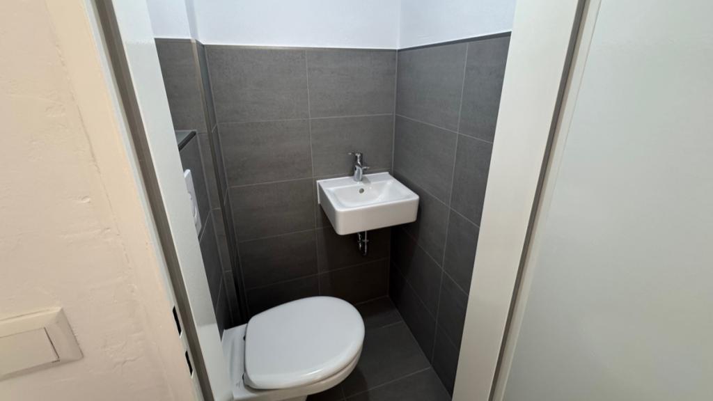 Exklusive 3-Zimmer-Wohnung mit Weserblick, Balkon und in Top-Lage der Mindener Fischerstadt - Photo 4