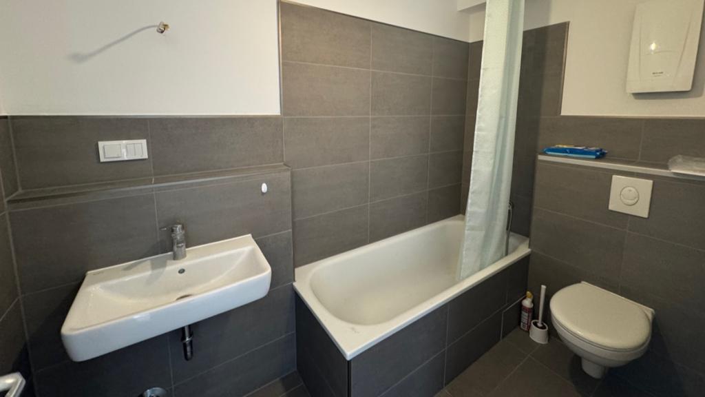 Exklusive 3-Zimmer-Wohnung mit Weserblick, Balkon und in Top-Lage der Mindener Fischerstadt - Photo 3