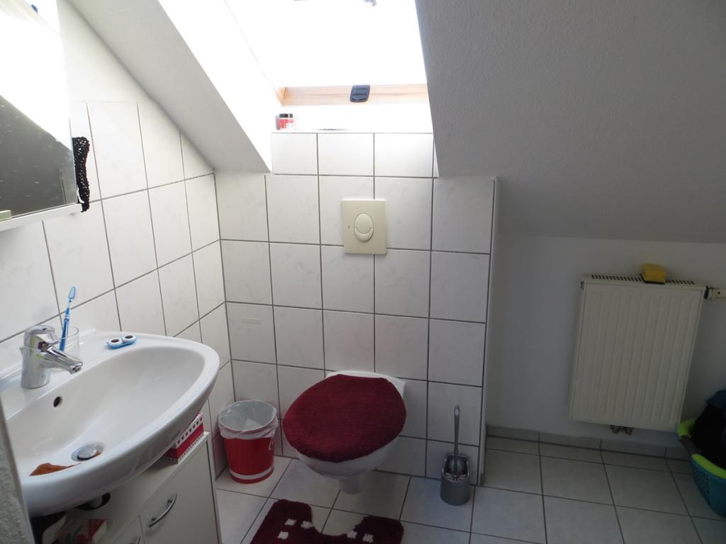 Schöne DG Wohnung in Gunzenhausen zu vermieten - Photo 5