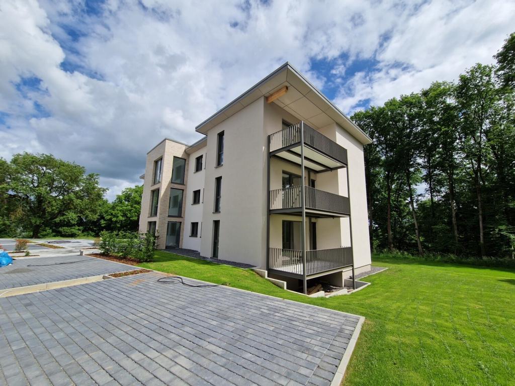 Quartier in den Schloßgärten. Traumhafte Wohnung in wunderschöner Aussichtslage in der Nähe von Limburg. - Foto 5