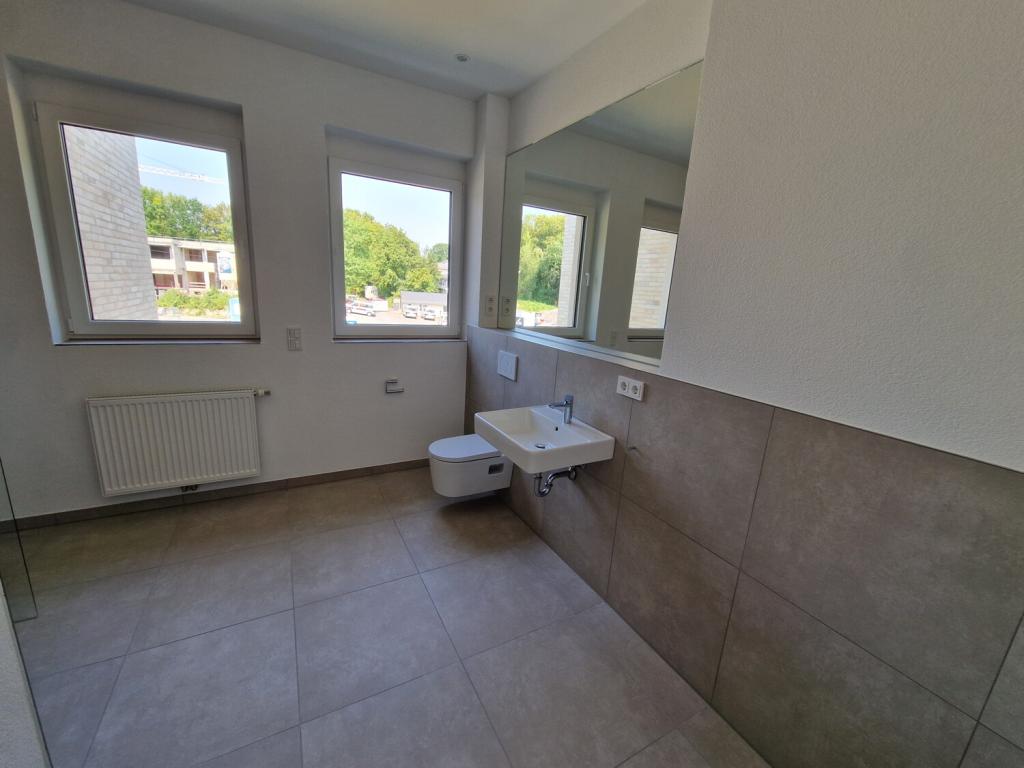 Quartier in den Schloßgärten. Traumhafte Wohnung in wunderschöner Aussichtslage 5 min. von Limburg. - Photo 4