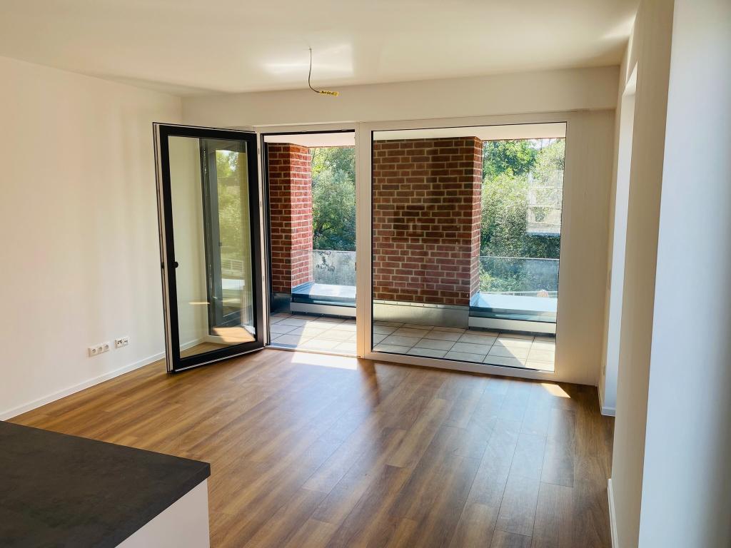 Blick auf den Celler Hafen UND Aller - Hochwertiges Wohnen mit 2 Loggien, Einbauküche etc. - Foto 2