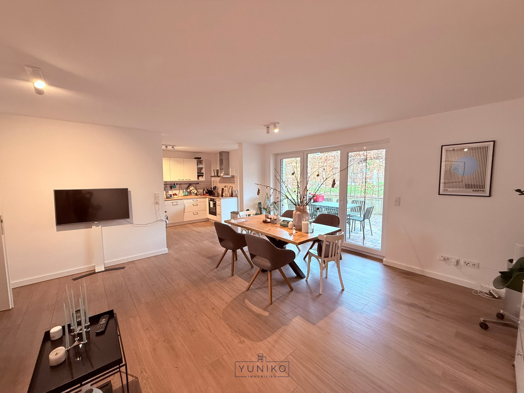 Moderne Erdgeschosswohnung mit großzügigem Wohn-/Essbereich, Terrasse und hochwertiger Einbauküche - Foto 2