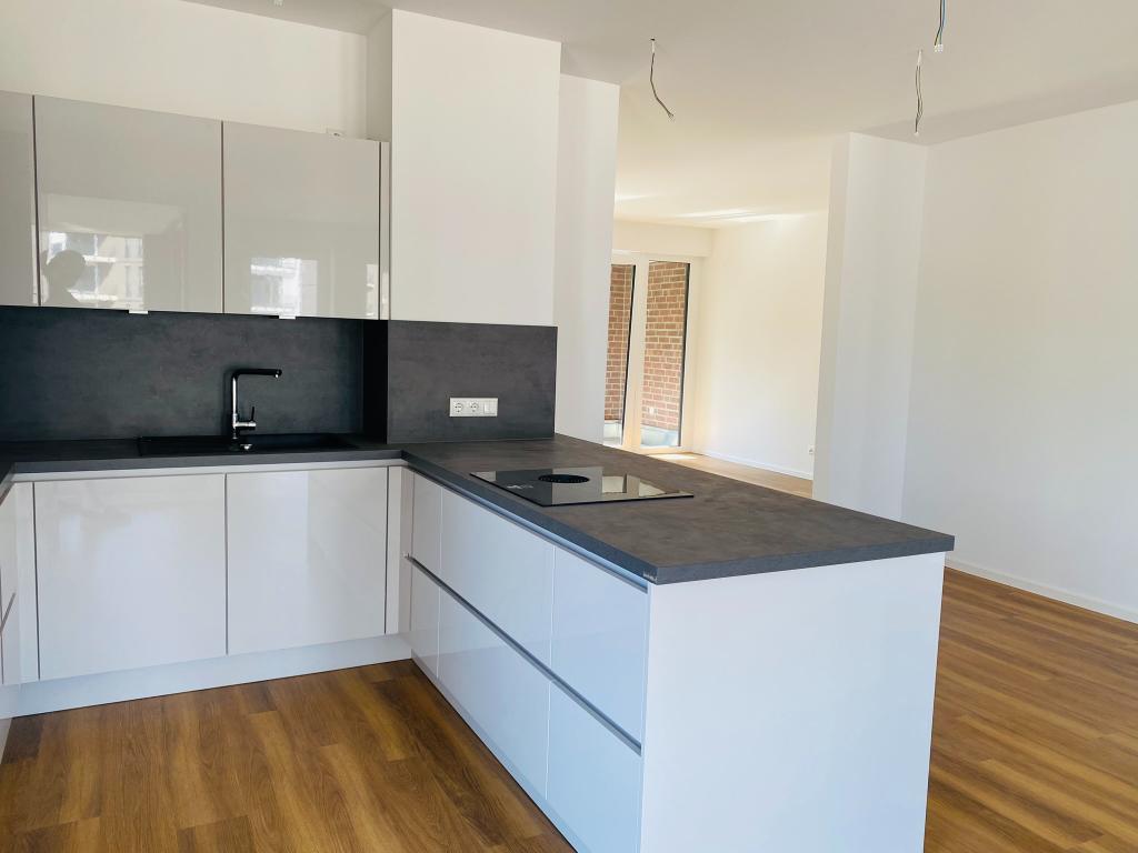 Allerinsel UND Celler Hafen im Blick! Elegantes Wohnen mit 2 Loggien, offene Küche, Gäste-WC etc. - Foto 4