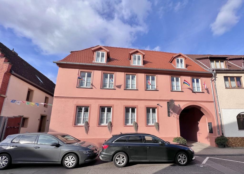 gepflegte Liegenschaft