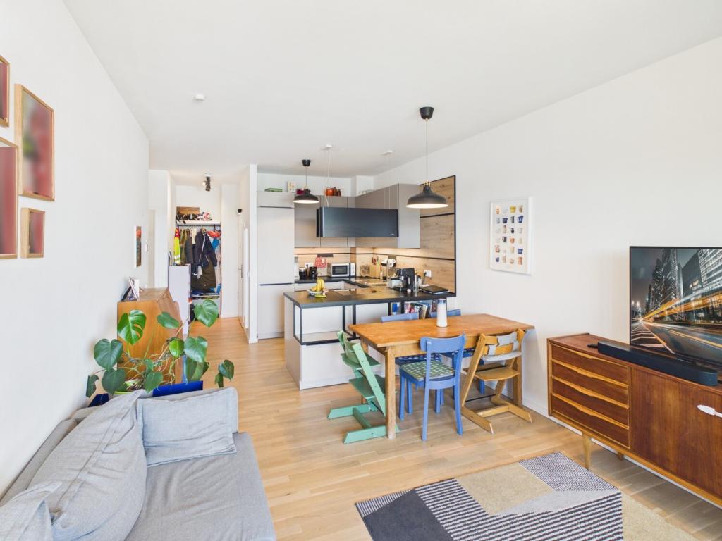 Exklusive 3-Zimmer-Wohnung im Mainzer Zollhafen mit Rheinblick - Foto 1