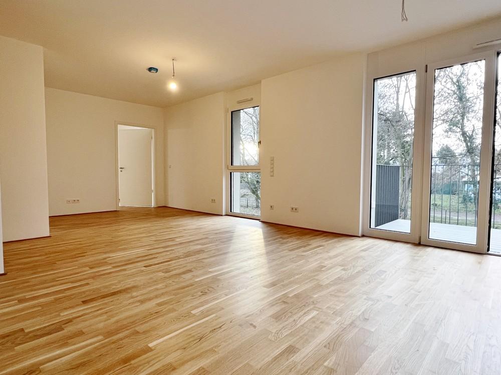 Schöne, moderne Zwei-Zimmer-Wohnung mit Balkon und Rollstuhl geeignet - Photo 1
