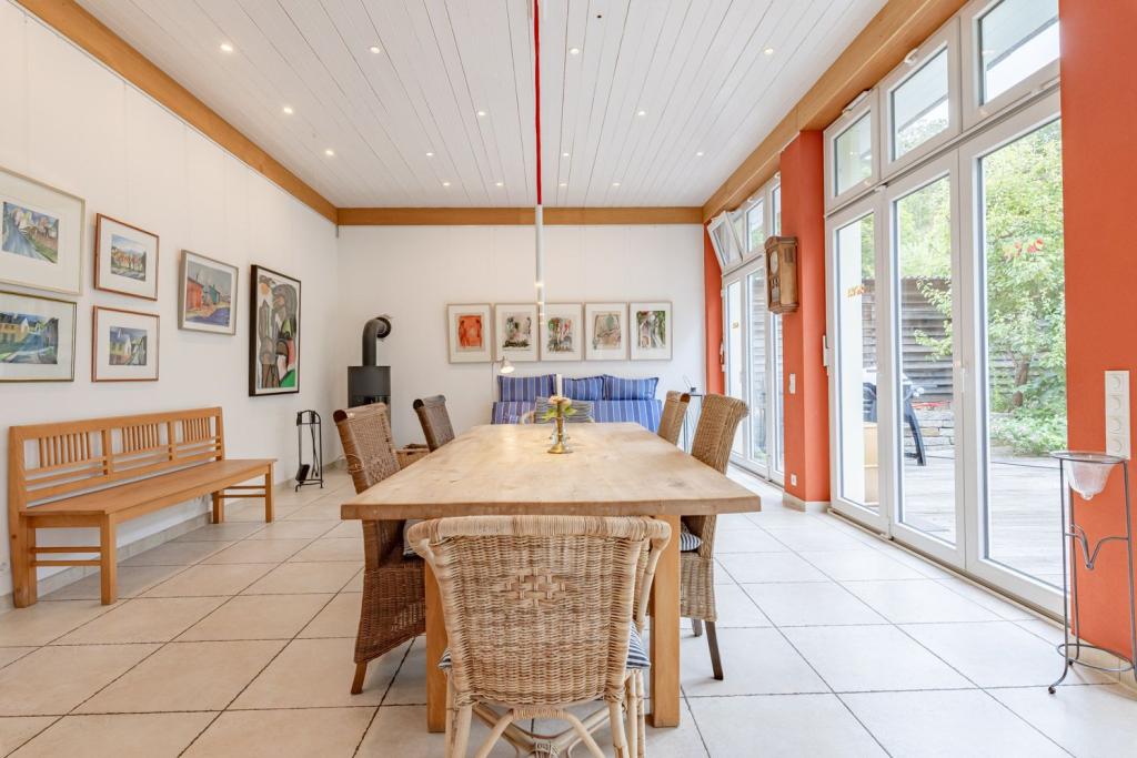 Wohnzimmer im Erdgeschoß