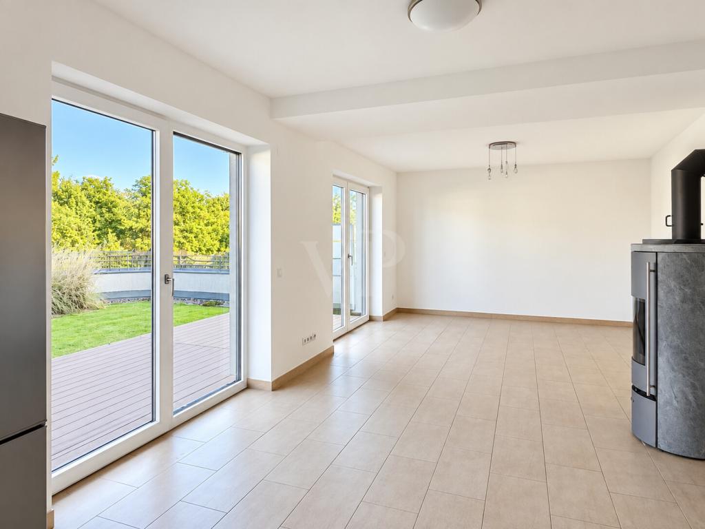 Exklusive 2-Zimmer-Wohnung mit Dachterrasse in Babelsberg - Photo 1