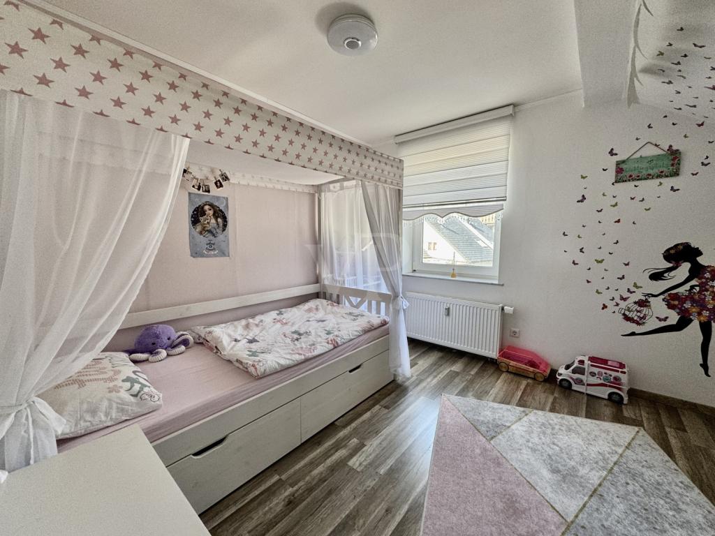 Kinderzimmer 1 DG
