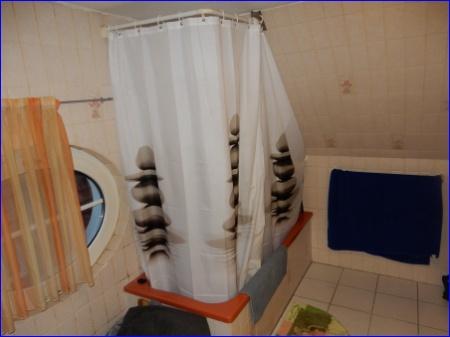 Über den Dächern von Bad Oeynhausen. 3 Zimmer Dachgeschosswohnung mit Balkon in Kurparknähe - Foto 4