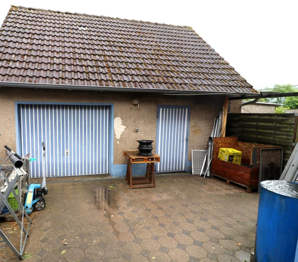 Garage und Schuppen