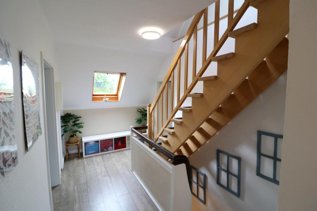 Treppe zum ausgebauten Spitzboden