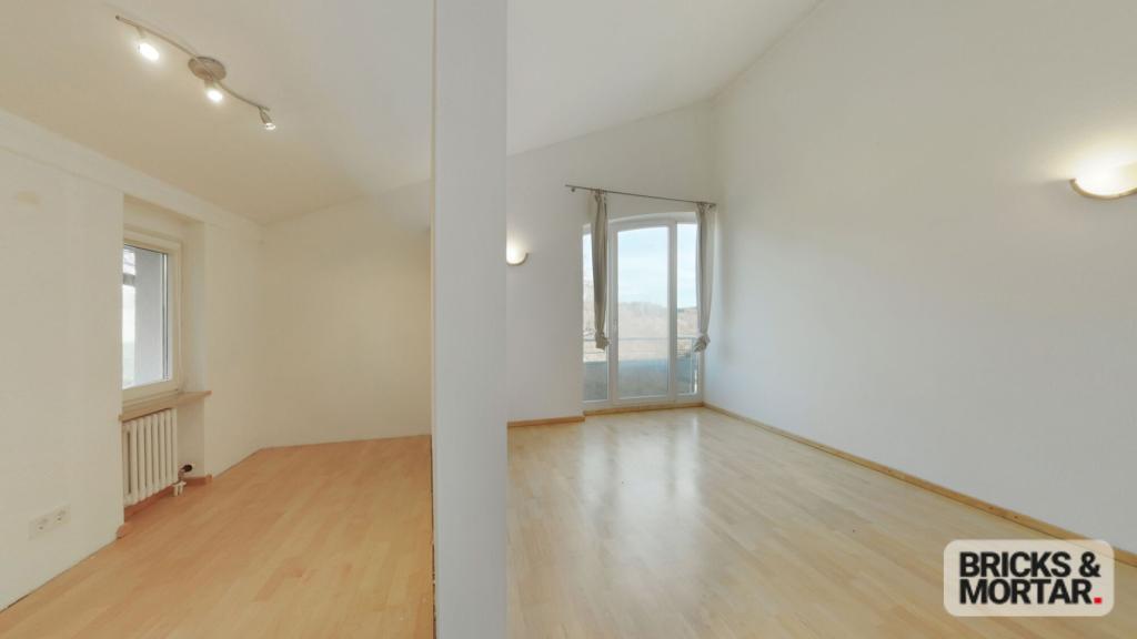 Wohnen auf mehreren Ebenen: Stilvolle Splitlevel-Doppelhaushälfte mit Weitblick - Foto 2
