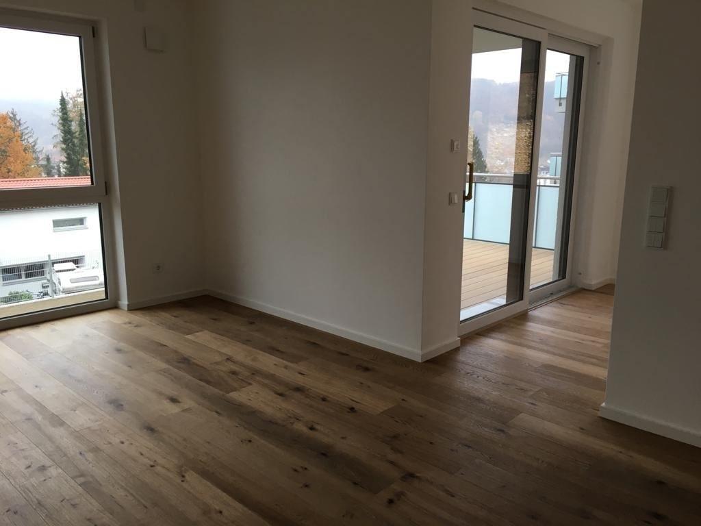 Exklusive 3-Zimmer-Mietwohnung mit freiem Blick auf die Befreiungshalle - Photo 1