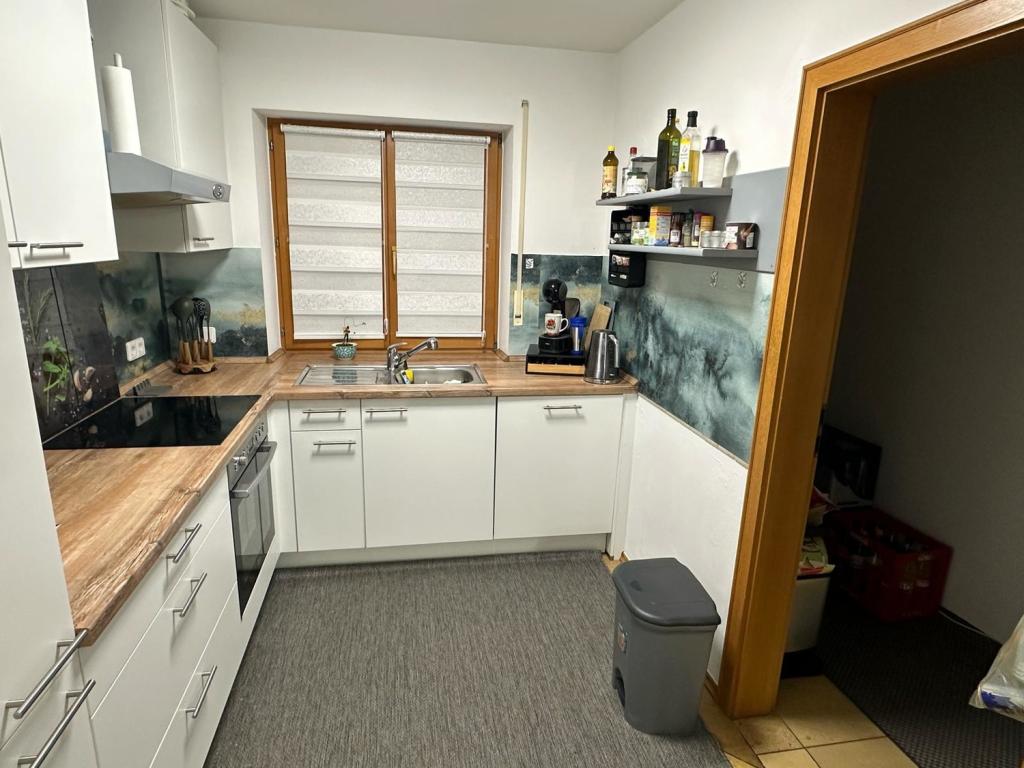 Miete - Attraktive Doppelhaushälfte mit Garten und Garage in absolut ruhiger und sonniger Wohnlage - Foto 3