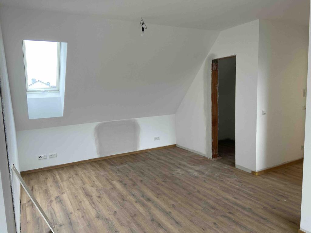 Modernes Apartment mit Tiefgaragenstellplatz in Pförring - Photo 1