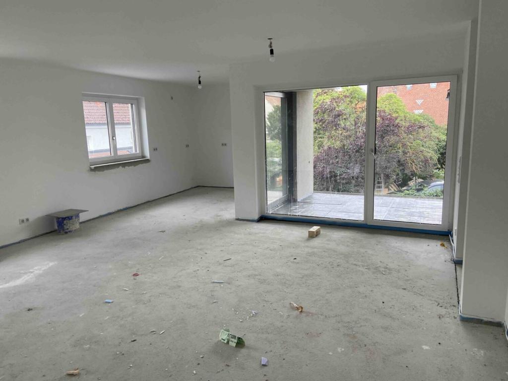 Neubau Obergeschoss-Wohnung mit Tiefgarage in Pförring - Photo 4