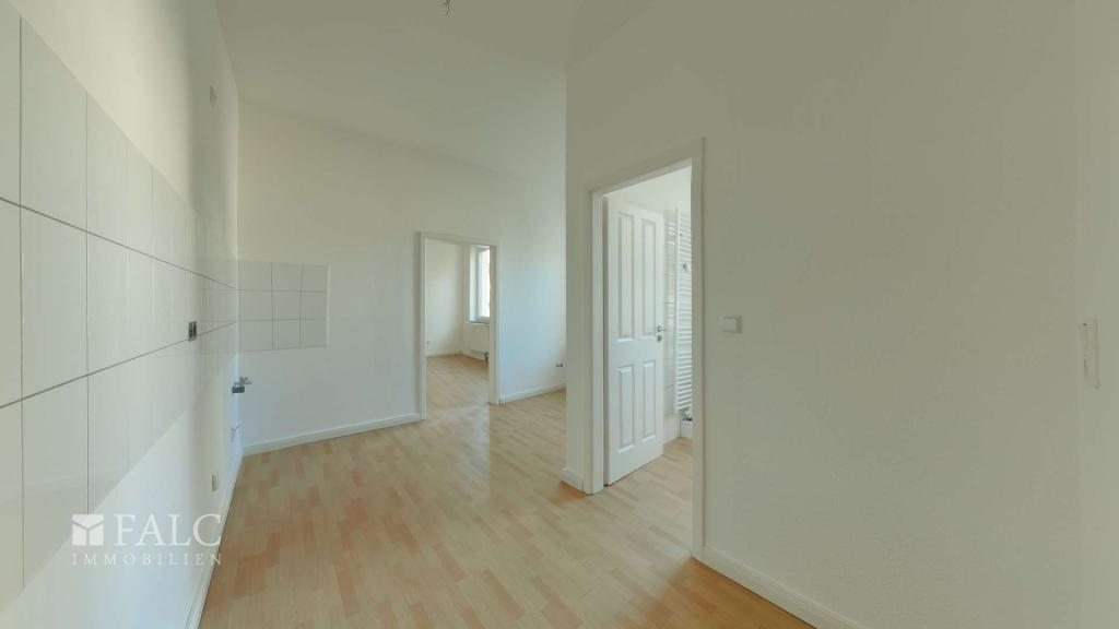Wohnen mit Geschichte: Charaktervolle 1,5-Zimmer-Wohnung im Altbau - Photo 3