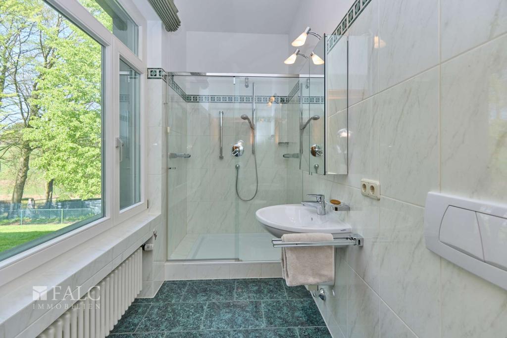 Badezimmer Erdgeschoss