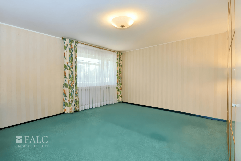 Schlafzimmer l