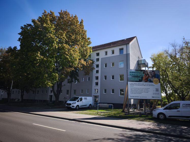 Komplett sanierte 3-RW mit Balkon & moderner Ausstattung - Photo 1