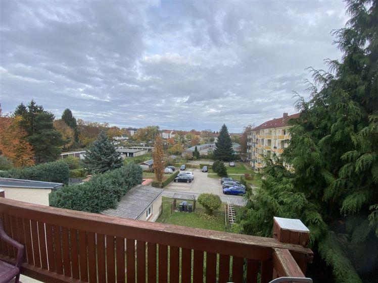 Zwickau-Marienthal* helle 1 Zimmer-Wohnung mit Balkon * Einbauküche* 2.OG - Photo 1