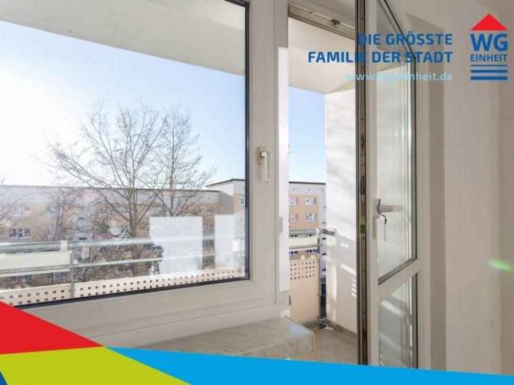 Komm herein, Sonnenschein! Sonnige Familienwohnung mit toller Ausstattung - Photo 1