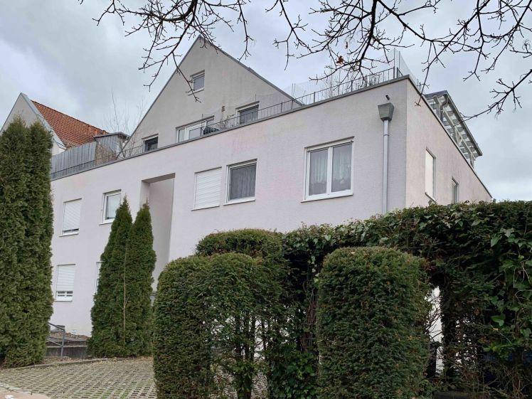 73249 Wernau: 2-Zi-Erdgeschoss-Wohnung. Kleiner Garten. TG-Stellplatz. Ruhige Lage. - Photo 1