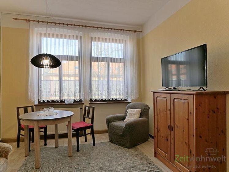 (EF0537_M) Arnstadt: Arnstadt, möblierte Altbauwohnung mit Charme in der Innenstadt, Wohnküche, WLAN inklusive - Photo 1