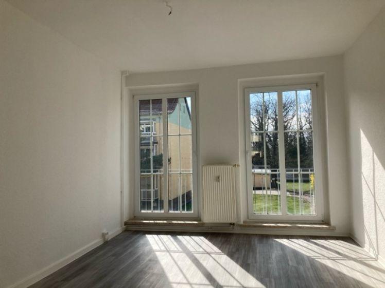 Singles und Paare aufgepasst - 2 Zimmer in Roßlau! - Photo 1