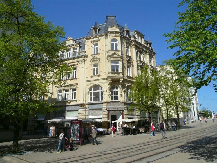 helle 2 Raum mit kleinem Balkon mitten im Zentrum - Foto 1