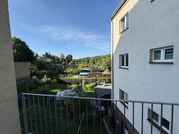 Sonnige 2-Raum-Wohnung mit Balkon/EBK in Plauen zu vermieten! - Foto 1