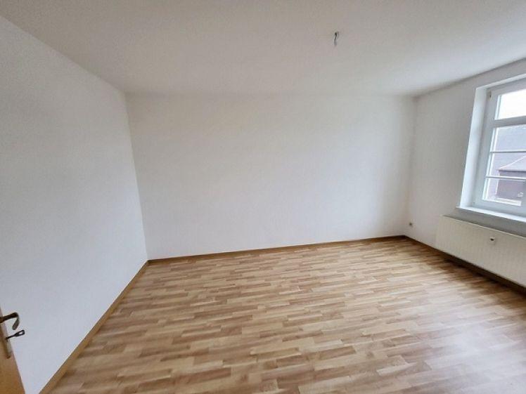 Gepflegte 2-Raum-Wohnung in Höhenlage - Photo 1