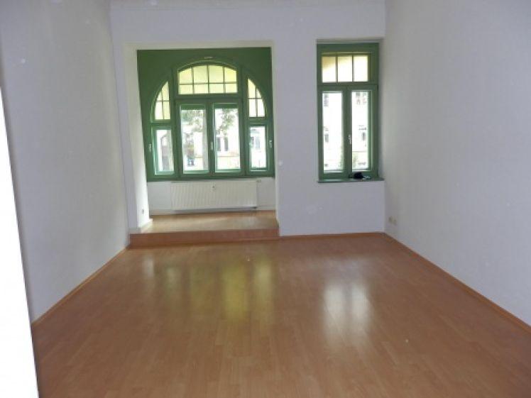 TAGESLICHTBAD WANNE/DUSCHE--GÄSTE WC--SÜD-WEST BALKON--TIEFGARAGE--SONNIGER GRÜNER INNENHOF !! - Foto 1