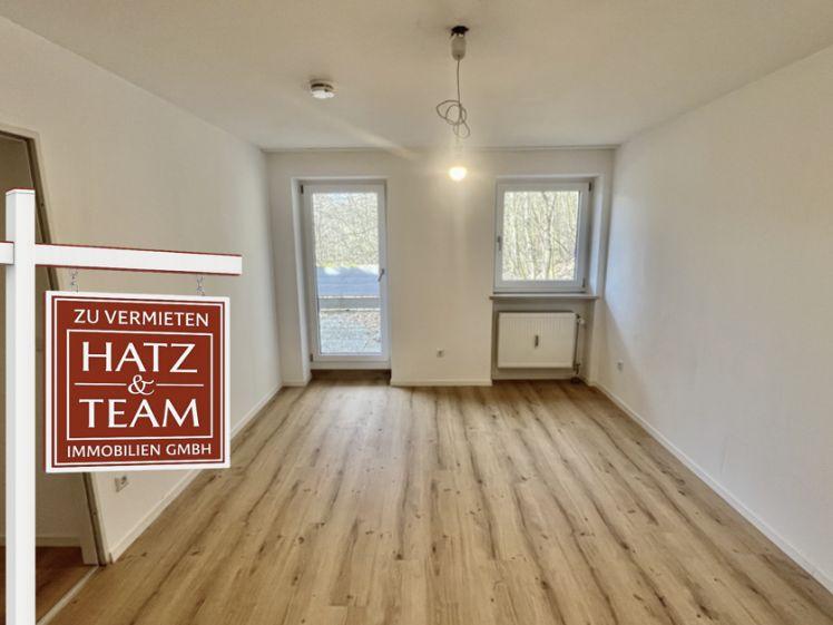 Moderne 2-Zimmer-Wohnung mit großzügiger Terrasse und tollem Ausblick! - Photo 1