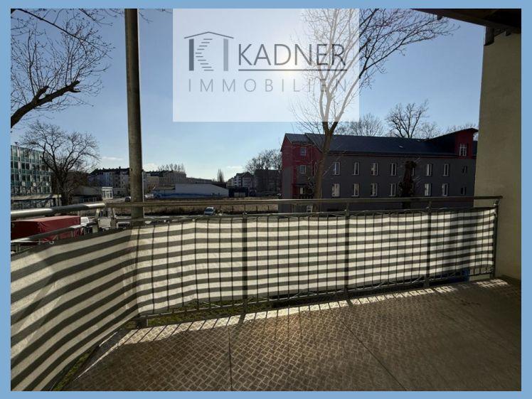 Lieblingsplatz? 2-Zi-WE mit Balkon & Tageslichtbad am Zentrumsrand - Photo 1