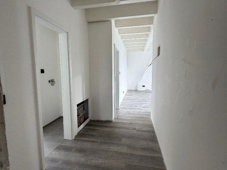 Erstbezug über den Dächern von Neukölln: Lichtdurchflutete Traumwohnung am Britzer Damm - Foto 1