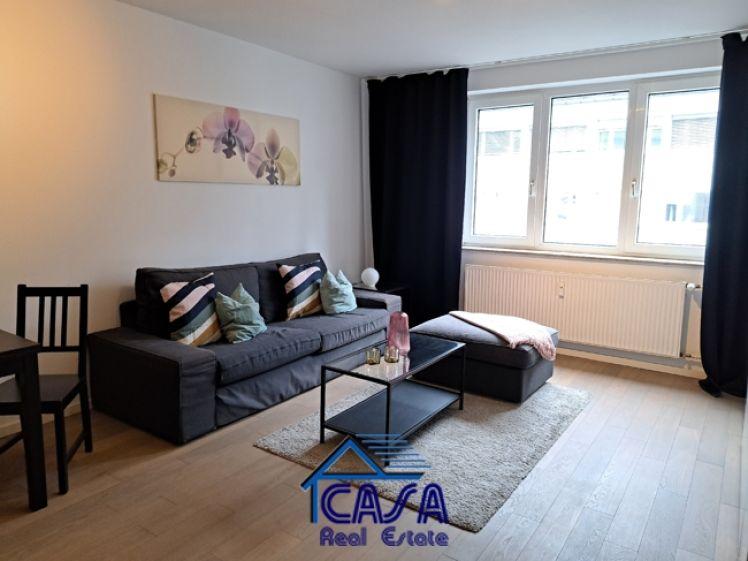 ALLES NEU: 2 Zimmer mit Balkon + Skyline Blick nahe dem Willy Brandt Platz gelegen - Foto 1