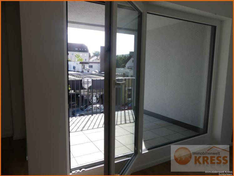 Neubau 4-Zimmerwohung im 2. Obergeschoss, Personenaufzug, KFZ-Stellplatz in zentraler Innenstadtlage - Foto 1