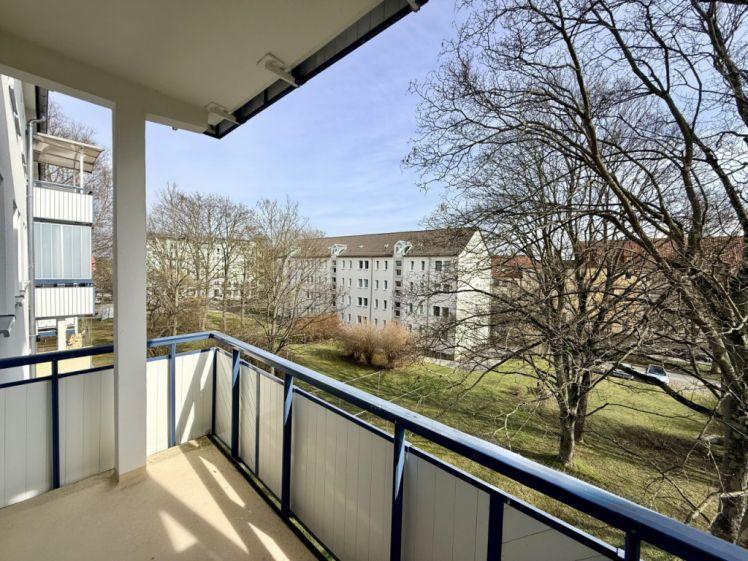 Charmante 3-Zimmer-Wohnung mit Balkon und Gestaltungsspielraum - Foto 1