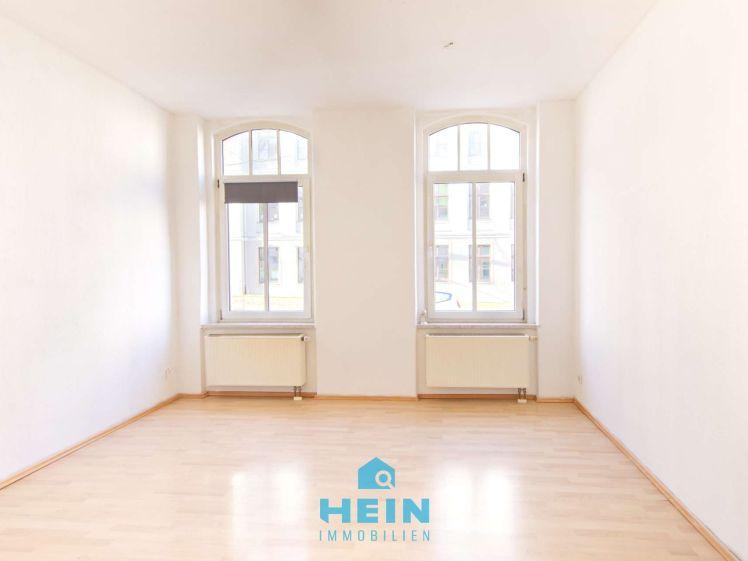 Lichtdurchflutete 2-Zimmer-Wohnung in attraktiver Lage von Plauen! - Foto 1