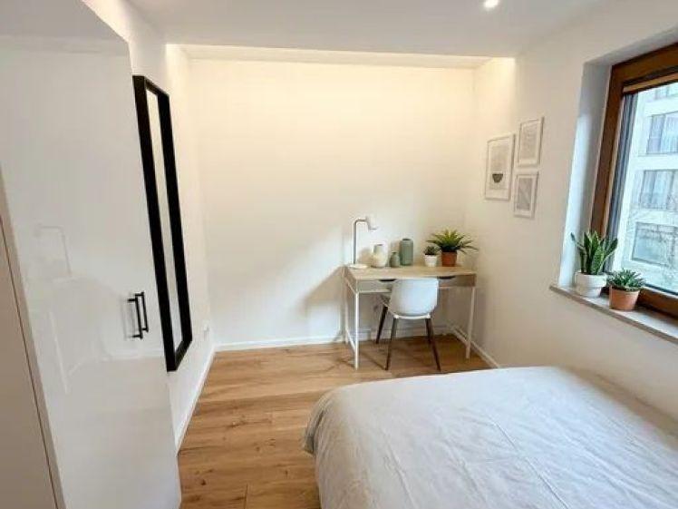 Möblierte WG-Zimmer im Erdgeschoss - 4 hochwertig möblierte Zimmer in einer frisch sanierten 4er-WG · Wohnung 117 - in München Obergiesing-Fasangarten - Photo 1