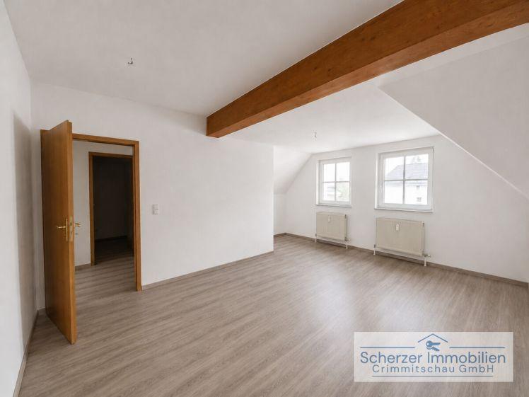 gemütliche 3-Zimmer Wohnung am Kirchplatz Crimmitschau, Laminat vor 2 Jahen erneuert! ab 01.06.2026 - Foto 1