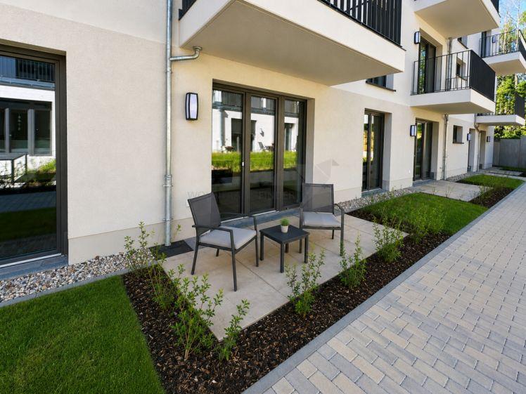 + Frühlingsangebot + Barrierefreie 1-Zimmer-Wohnung mit Terrasse, bodentiefer Dusche & Einbauküche - Photo 1