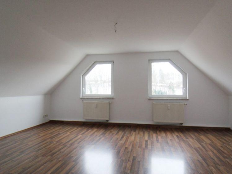 2 Zimmer im Dachgeschoß - Foto 1