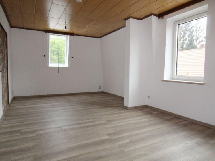 Meine Etage - gemütliche Dachgeschosswohnung in gepflegtem Haus - Photo 1