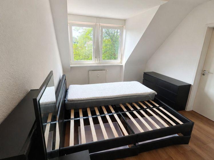 Schönes 2 Zimmer Apartment im DG, 31qm in Ludwigshafen zu vermieten - Photo 1